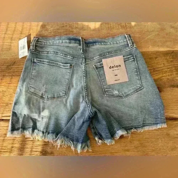 NWT Edyson Delon High Rise Denim Short ~Medium Camden ~ sz 27 & 30 - Picture 7 of 8